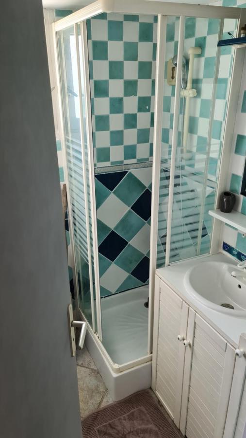 Le Scarlett Apartment Палава-ле-Фло Екстериор снимка
